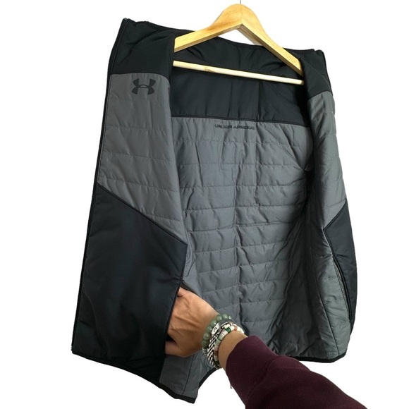 Under Armour Men's Reversible Lightweight Zip Front Contrast Puffer Vest Medium - Picture 7 of 12